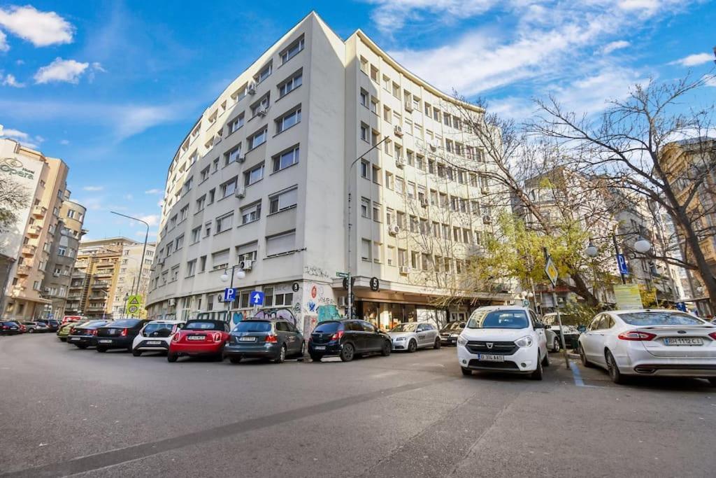 Mysa Modern Studio * Near Cismigiu Park * Netflix Bucharest Luaran gambar