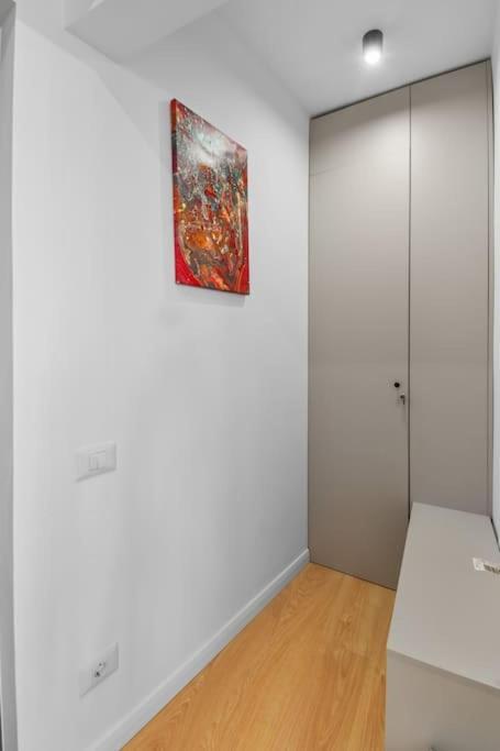 Mysa Modern Studio * Near Cismigiu Park * Netflix Bucharest Luaran gambar