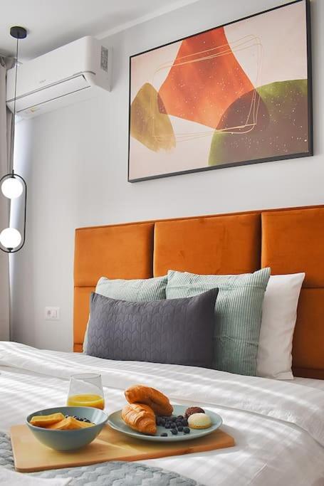 Mysa Modern Studio * Near Cismigiu Park * Netflix Bucharest Luaran gambar